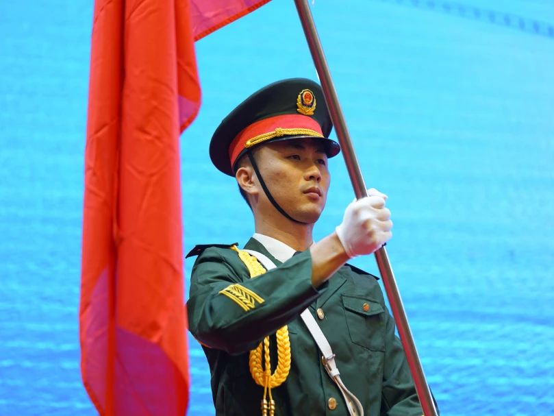 拓路前行·領(lǐng)跑未來 | 集團(tuán)2023年度總結(jié)會(huì)暨2024迎新晚會(huì)圓滿結(jié)束！(圖29)