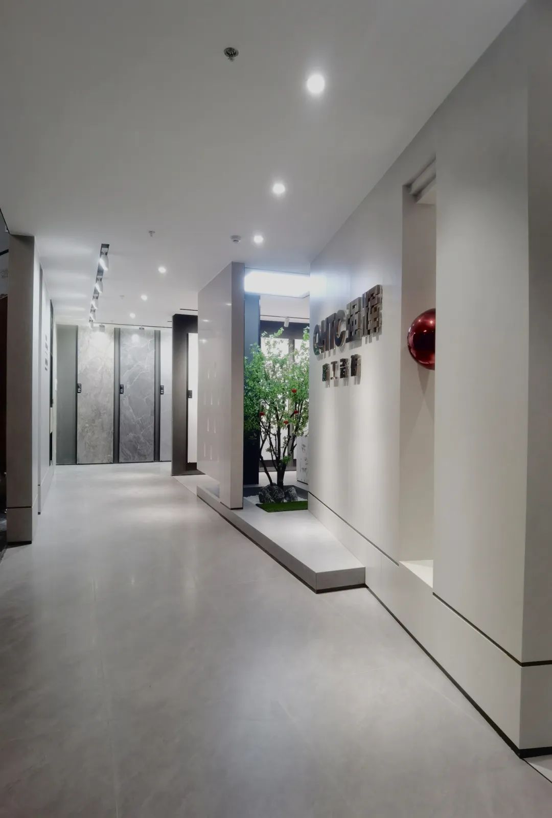 終端風采 | 強輝福州旗艦店,邂逅愜意如詩的藝術空間(圖7) 終端風采 | 強輝福州旗艦店,邂逅愜意如詩的藝術空間(圖7)