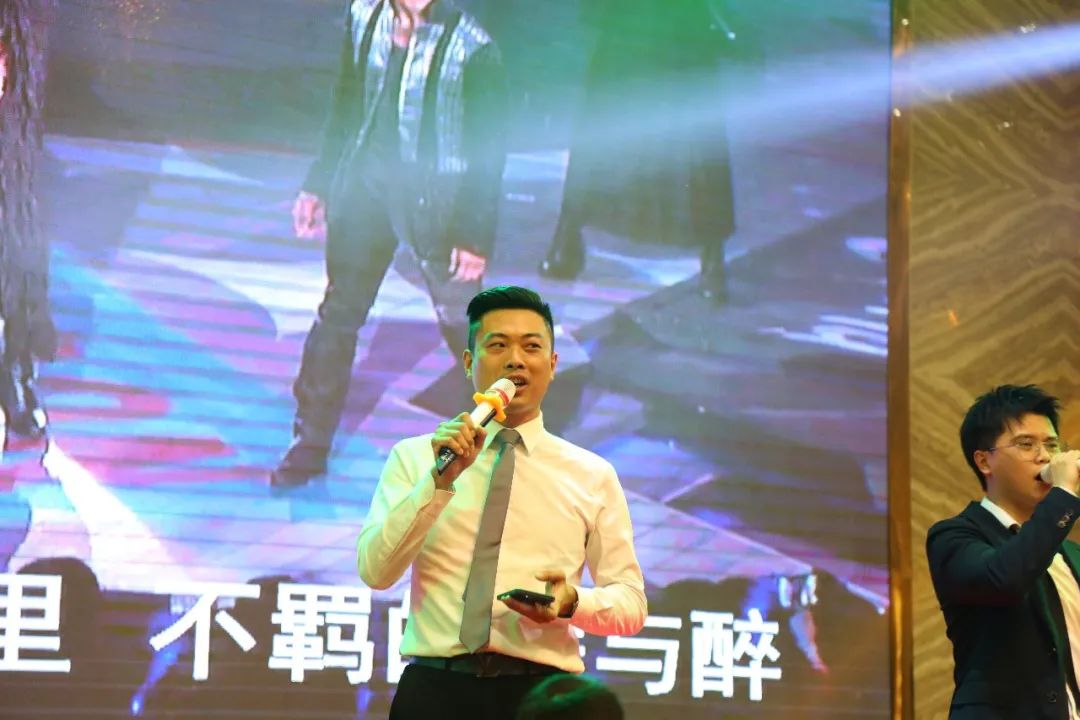 金虎迎新·領跑2022 | 集團年度總結會暨新年晚會完美落幕！(圖17)