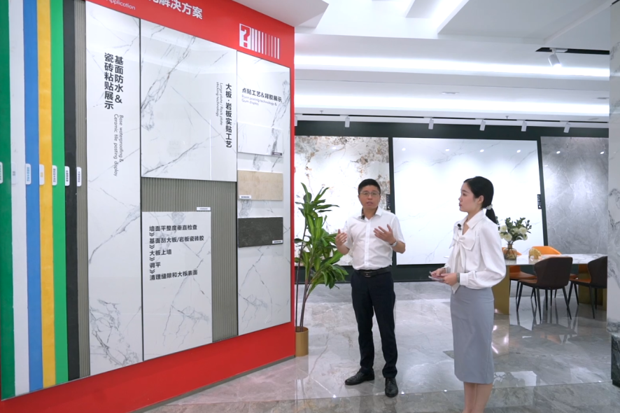 招商落幕!做強(qiáng)商,他們都選了強(qiáng)輝精工瓷磚!(圖5) 招商落幕!做強(qiáng)商,他們都選了強(qiáng)輝精工瓷磚!(圖5)