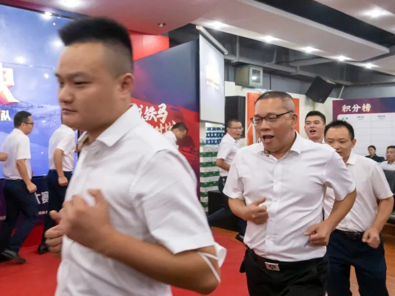 燃！“金戈鐵馬 英雄對戰”強輝營銷PK賽正式開啟(圖15)