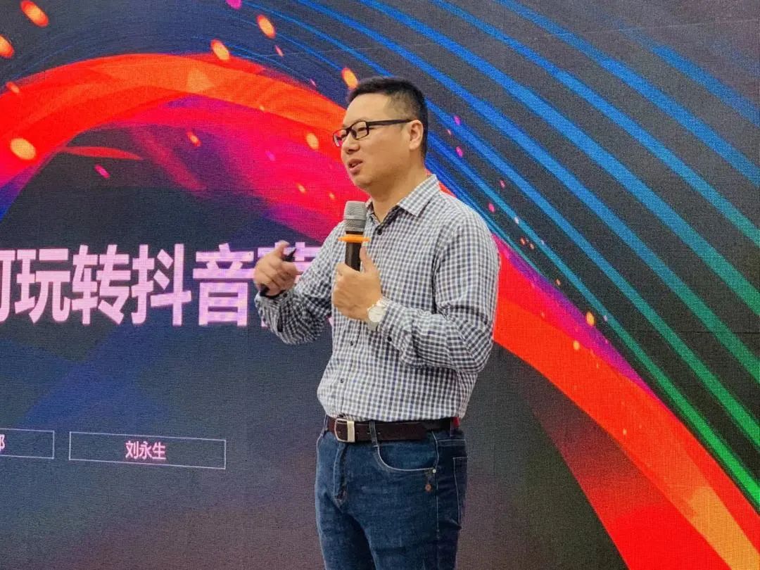 聚力·向上 | 2022強輝新品品鑒會暨區域培訓峰會臨沂站完美結束！(圖17)