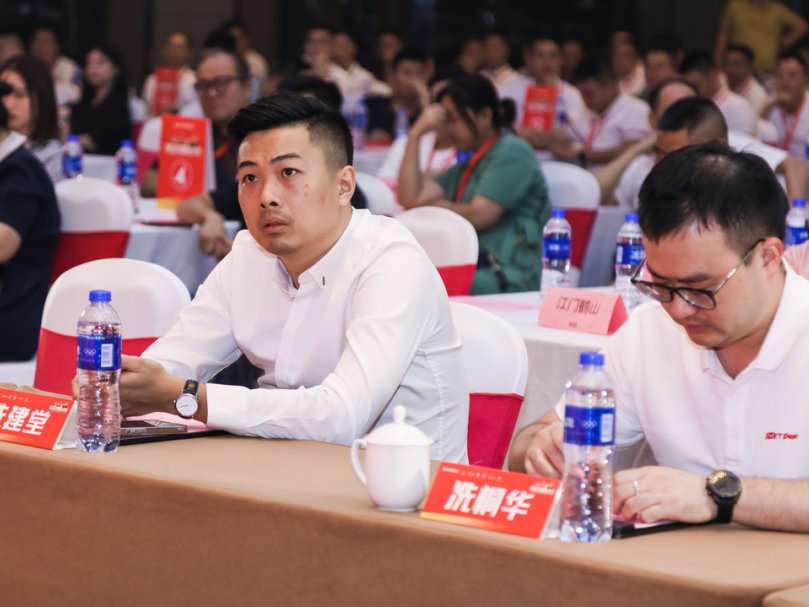 掘金流量新戰場 | 2023強輝雙店模式發布會圓滿落幕(圖5) 掘金流量新戰場 | 2023強輝雙店模式發布會圓滿落幕(圖5)