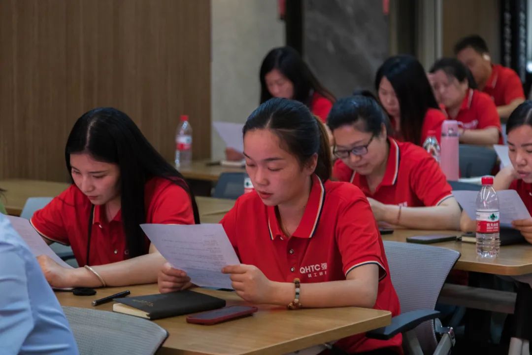 創變?賦能 | 2024強輝新品品鑒會暨區域培訓峰會鄭州站圓滿結束(圖5) 創變?賦能 | 2024強輝新品品鑒會暨區域培訓峰會鄭州站圓滿結束(圖5)