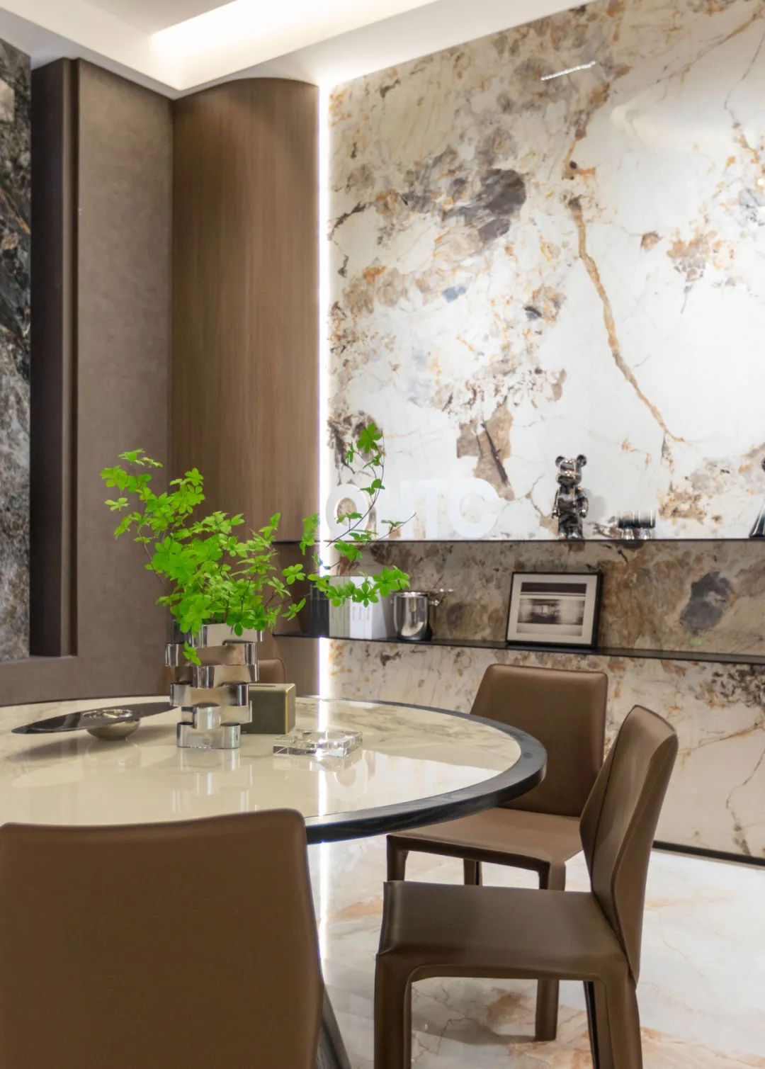 強輝×設計大咖邵唯晏|精工原生宅,探索空間更多的可能性(圖16) 強輝×設計大咖邵唯晏|精工原生宅,探索空間更多的可能性(圖16)