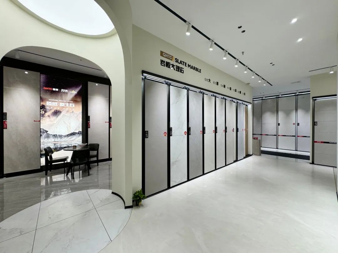 終端風(fēng)采 | 強(qiáng)輝焦作旗艦店,打卡家居美學(xué)新地標(biāo)(圖12) 終端風(fēng)采 | 強(qiáng)輝焦作旗艦店,打卡家居美學(xué)新地標(biāo)(圖12)