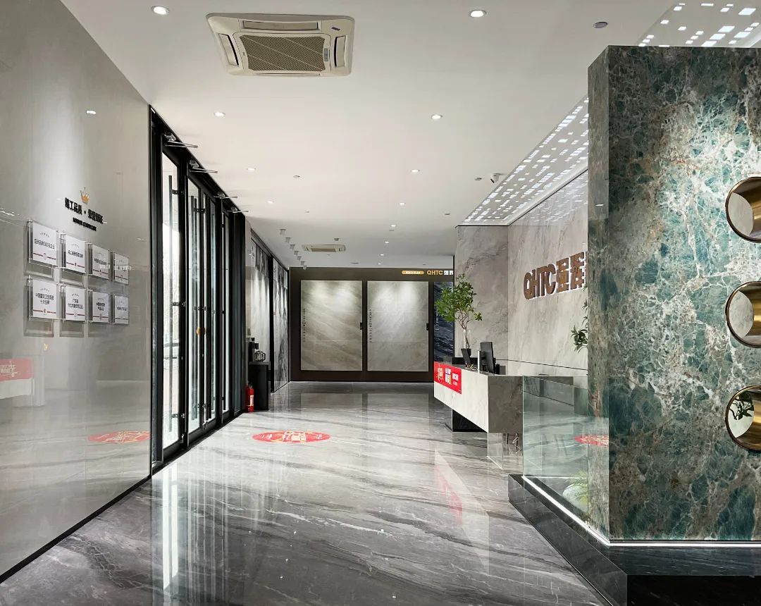 終端風采 | 強輝東營旗艦店，探尋質(zhì)感空間的詩意生活(圖8)