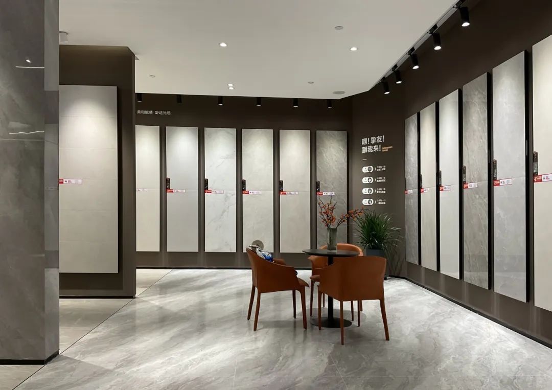 終端風采 | 強輝東營旗艦店，探尋質(zhì)感空間的詩意生活(圖13)