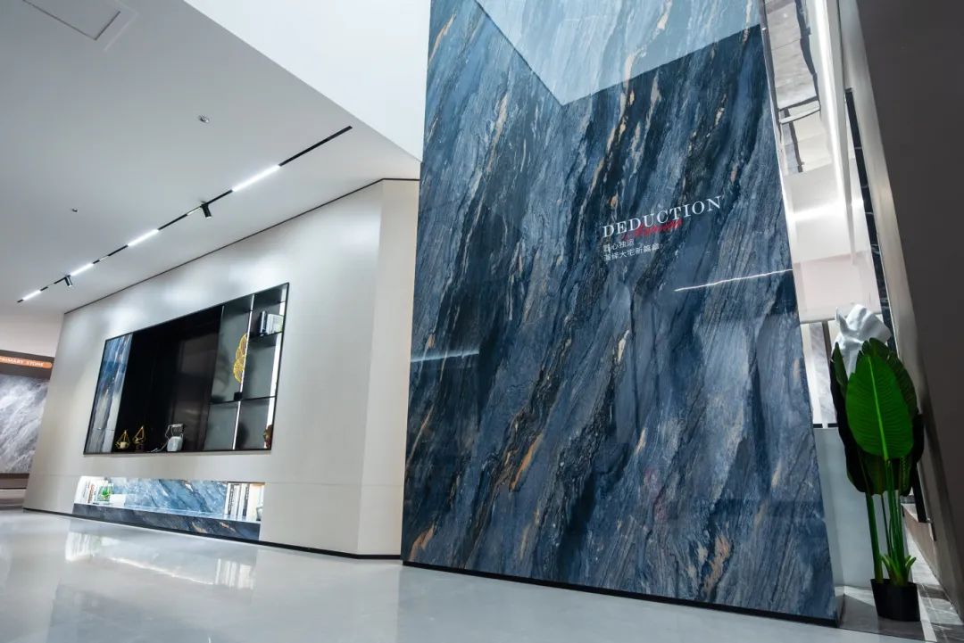 聚勢共鑒?標(biāo)桿領(lǐng)航 | 強輝2025區(qū)域培訓(xùn)峰會暨美學(xué)賦能行動晉江站圓滿落幕(圖27) 聚勢共鑒?標(biāo)桿領(lǐng)航 | 強輝2025區(qū)域培訓(xùn)峰會暨美學(xué)賦能行動晉江站圓滿落幕(圖27)